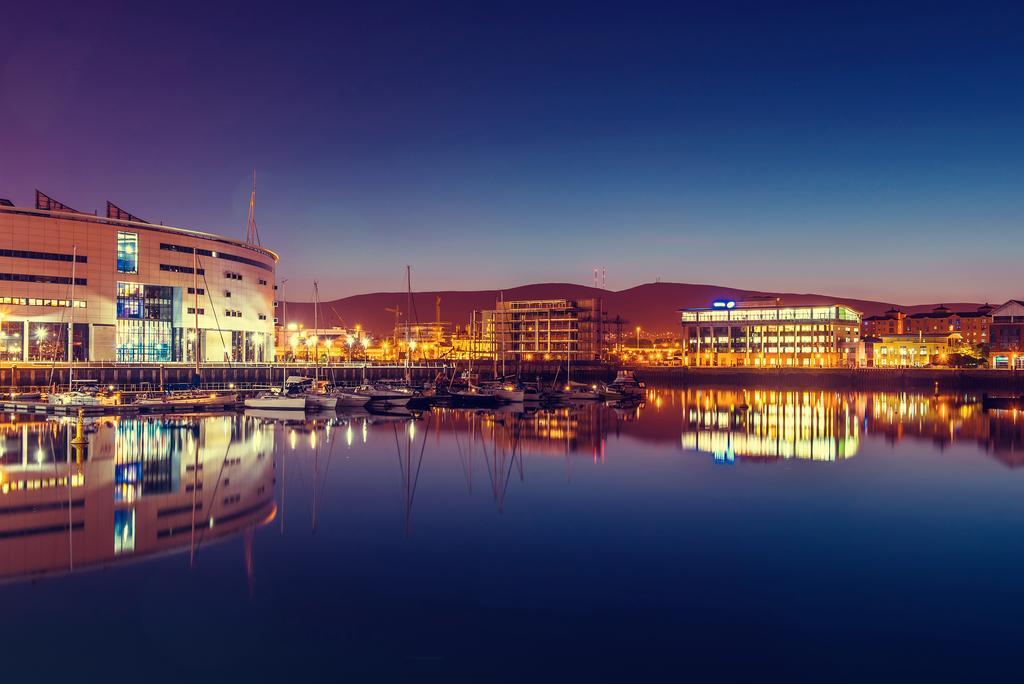 Leonardo Hotel Belfast Esterno foto